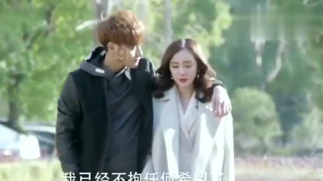 梦幻唯美 星轨倒映滇池